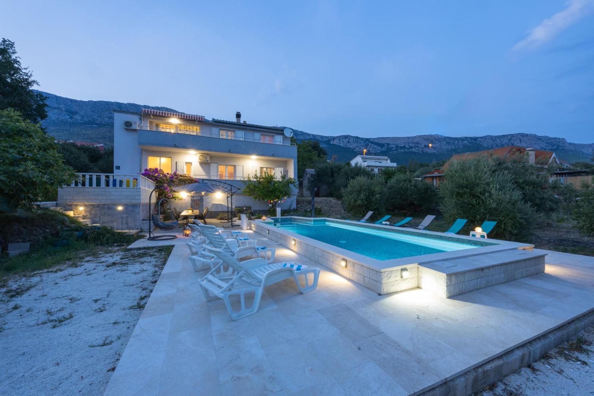 Casa Felice Apartments-Holiday Home Kastela Dış mekan fotoğraf