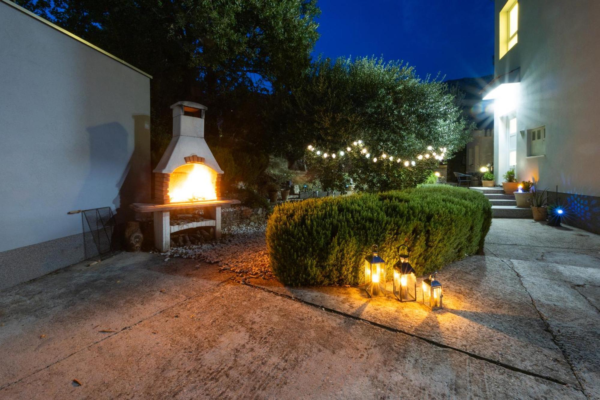 Casa Felice Apartments-Holiday Home Kastela Dış mekan fotoğraf