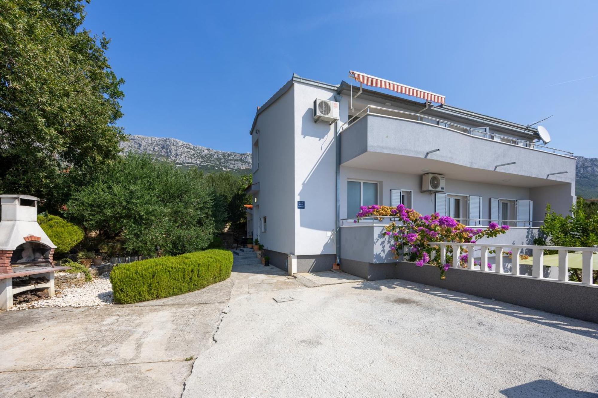 Casa Felice Apartments-Holiday Home Kastela Dış mekan fotoğraf