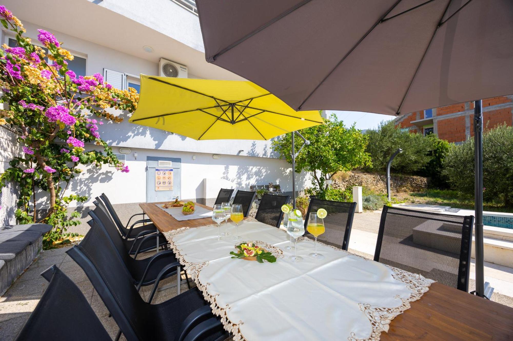 Casa Felice Apartments-Holiday Home Kastela Dış mekan fotoğraf