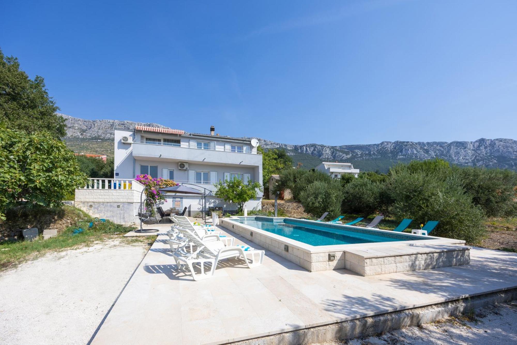 Casa Felice Apartments-Holiday Home Kastela Dış mekan fotoğraf