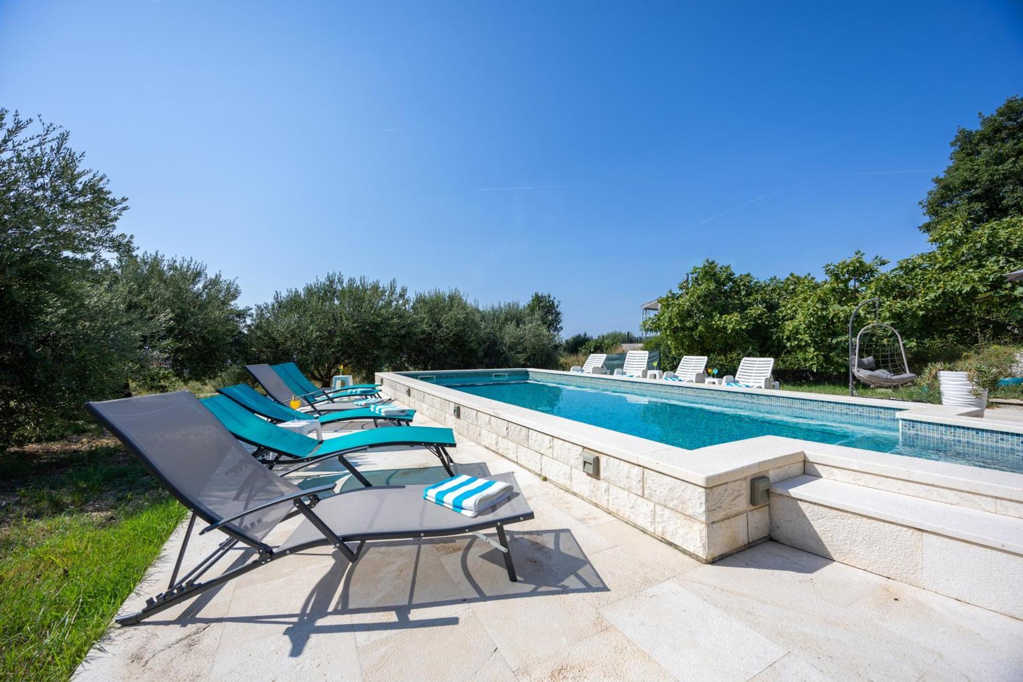 Casa Felice Apartments-Holiday Home Kastela Dış mekan fotoğraf