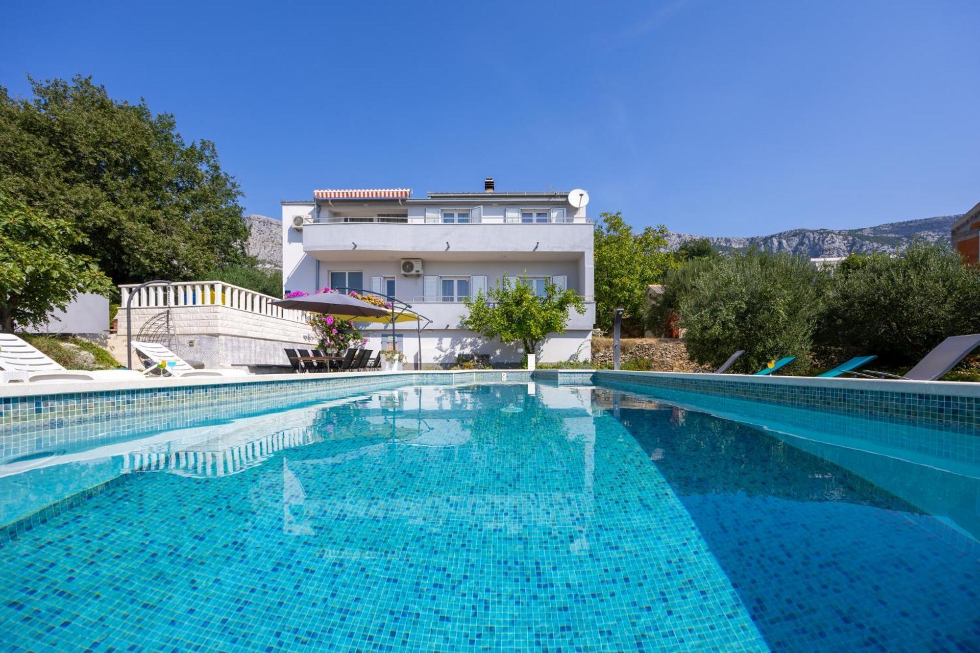 Casa Felice Apartments-Holiday Home Kastela Dış mekan fotoğraf